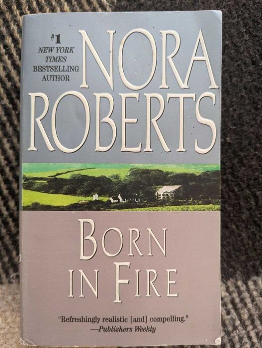 Н. Робертс. Born in Fire