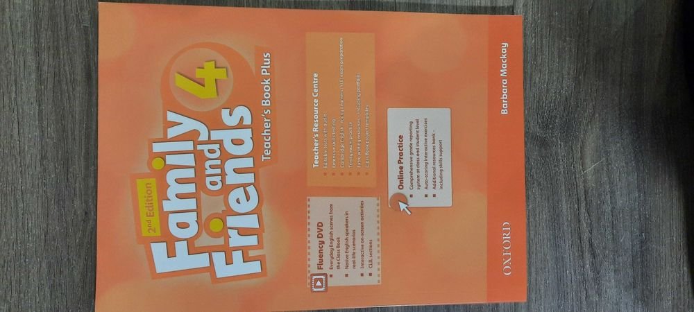 Family and Friends 4. Книга для учителя