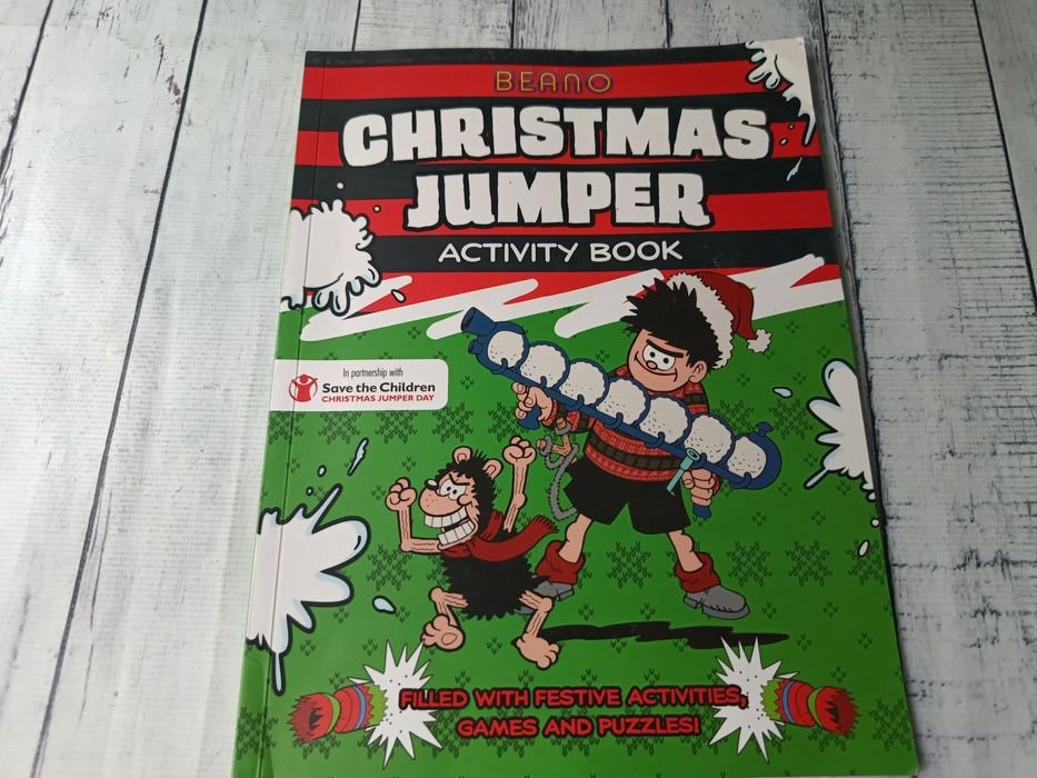 Beano Christmas Jumper Activity Book